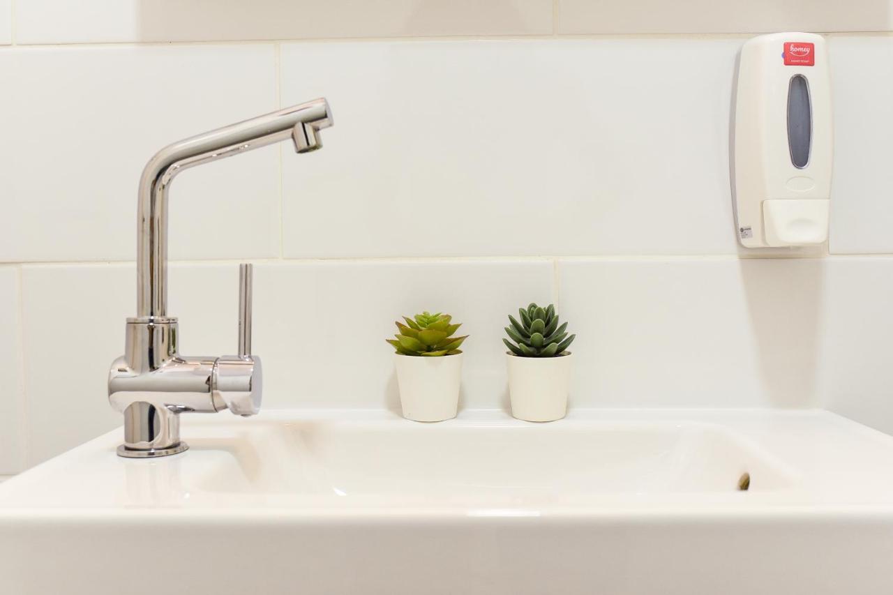 בוקרשט Classy Comfort - Chic Studio On Regina Elisabeta מראה חיצוני תמונה